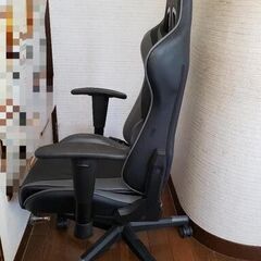 ☆☆GT-Racing　ゲーミングチェア　座面張替済　良品　東京　直接引取希望☆☆の画像