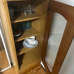 食器棚の画像