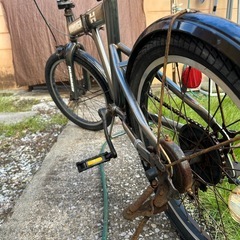 折りたたみ自転車の画像