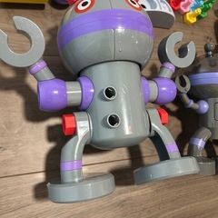 アンパンマンくみたてDIYシリーズの「うごくぞっ！ねじねじだだんだん」と「くみたてDIY ねじねじもぐりん」の画像