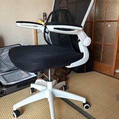 ゲーミングチェア 譲ります の画像