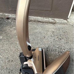 車内などにも♪Panasonic スティック掃除機 MC-BU110Jの画像