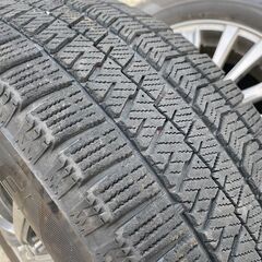 195/65R15 東北6県無料配送対応‼️爆安‼️最終値下げ‼️①超超超バリ溝❗ 国産ブリジストン VRX2❗ アルミ付き 国産 タイヤ !!　スタッドレスの画像