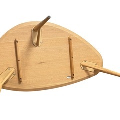 ◯美品 29.4万 ACTUS KULAUM アクタス クラウム オーク材 FNR色 ダイニングテーブル 三角 140cm 日進木工 NISSIN 中古品■ジモティ姫路の画像