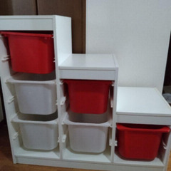 イケア　トロファストの画像