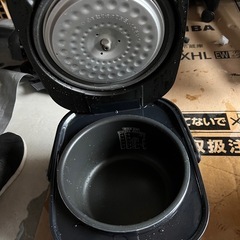 アイリスオーヤマ　炊飯器　5.5合　　　　　　　2020年製の画像