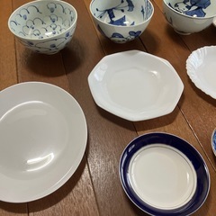10月初めに処分！皿、丼皿など
２６枚の画像