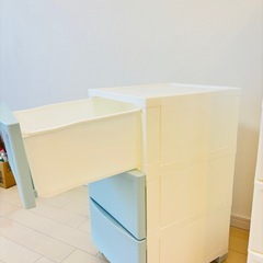 プラスチック収納チェスト 2台セットの画像