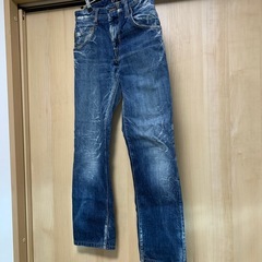 アルマーニ　
ジーンズの画像