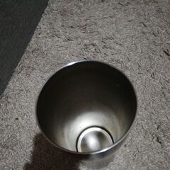 ステンレスのコップ タンブラーの画像