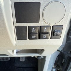 フロンティアグループ★お得なアウトレット中古車♪諸費用コミコミ乗り出し価格！人気のDAIHATSU タント入荷！室内広々 車検付き2026年1月までの画像