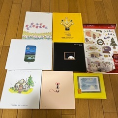 赤ちゃん絵本セット②とウォールステッカーの画像