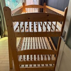二段ベッドの画像
