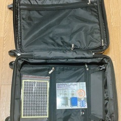 【美品】 スーツケース37ℓ黒☆100席以上機内持ち込み可能
の画像