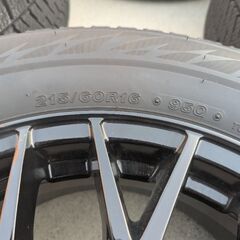 215/60R16 2023年製 スタッドレスタイヤ BLIZZAK VRX2の画像