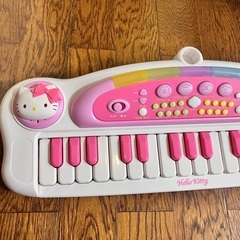 ハローキティ ピアノ おもちゃの画像