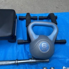 筋トレ器具 ダンベル BODYMAKERの画像