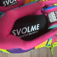 SVOLMEスニーカーの画像