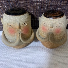 可愛らしい合掌置物の画像