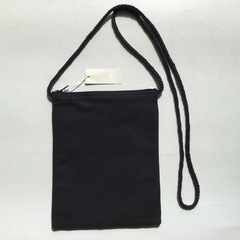 【新品未使用】チャック2箇所付ポシェット ショルダーバッグ サコッシュの画像