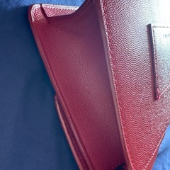 CHARLES & KEITH 赤 ショルダーバッグの画像