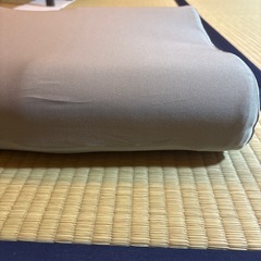 ニトリ　芯で支える首サポートまくらの画像