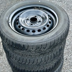 ブリザックVRX スタッドレスタイヤ 155/65R14 4本
の画像