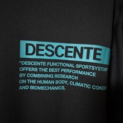 DESCENTE 長袖Tシャツ ブラック Sサイズの画像