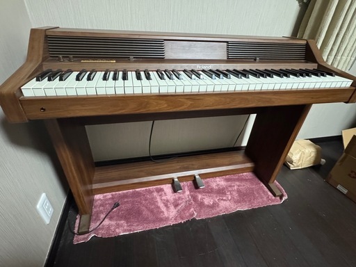 Roland 電子ピアノ Piano Plus 300 (HP-300)