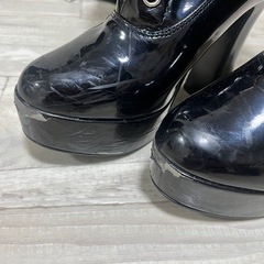 サイハイブーツの画像