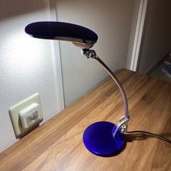 デスクランプの画像