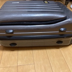無料あげますースーツケースの画像