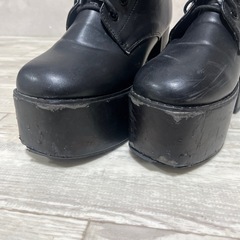 厚底 ブラック ハイヒールブーツ　sサイズの画像