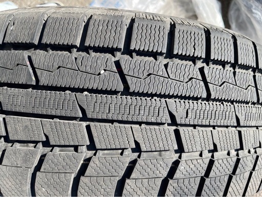 値下げしました！！スタッドレスタイヤ、、ホイールセット！225/60R17