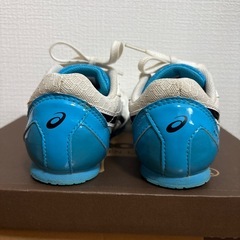 アシックス　陸上スパイク 23.5cmの画像