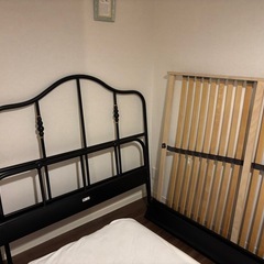 【廃盤品】【引き取り希望】IKEA セミダブルベッドの画像
