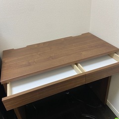 デスクの画像