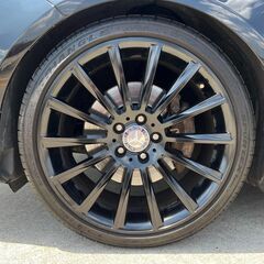 岡山【自社ローン】保証人無可★全国対応★メルセデスベンツ【E300】社外19インチAW/社外グリル/メモリー付きパワーシート/バックカメラ/TV/DVD再生/フォグ/ETCの画像