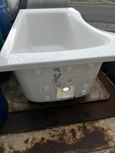 ②バスタブ　リフォーム水槽メダカ