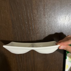 白　おしゃれなタレ皿の画像