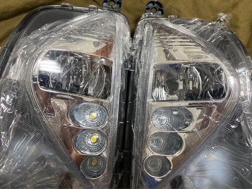 50プリウス　フォグ加工　バルブ交換式　H8H11バルブ対応