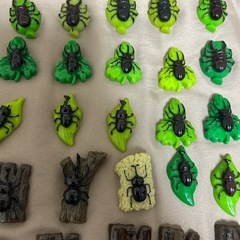 カブトムシのフィギュアの画像