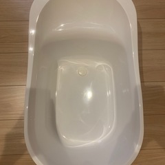 赤ちゃんの沐浴用シンク型ベビーバス（新生児用）の画像