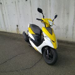 SYM　Z1　125㏄　実働中古車　バッテリー新品交換済み　タイヤ前後新品交換済み　オイル交換済み　ナンバー登録書類無料の画像