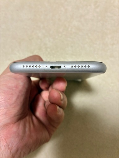 iPhone XR 64GB（SIMフリー）