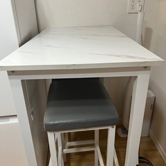 テーブル　椅子　セットの画像