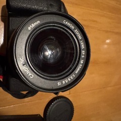 Canon EOS 70D  （バリアングルモニター）18-55mm、28-80mmレンズセット の画像