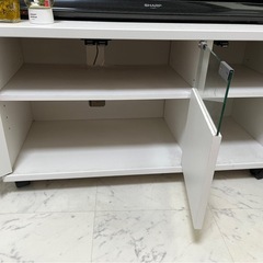 テレビ台の画像