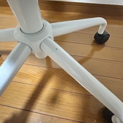 デスクチェア　パソコンチェア　ピンク の画像
