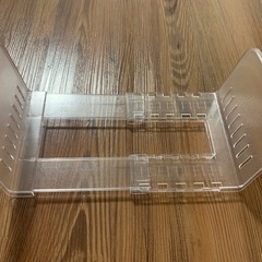 フリーザースタンドの画像